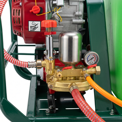 Fumigadora Alta Presión Carretilla con Ruedas 7 hp Estanque 160 Litros - ADLER